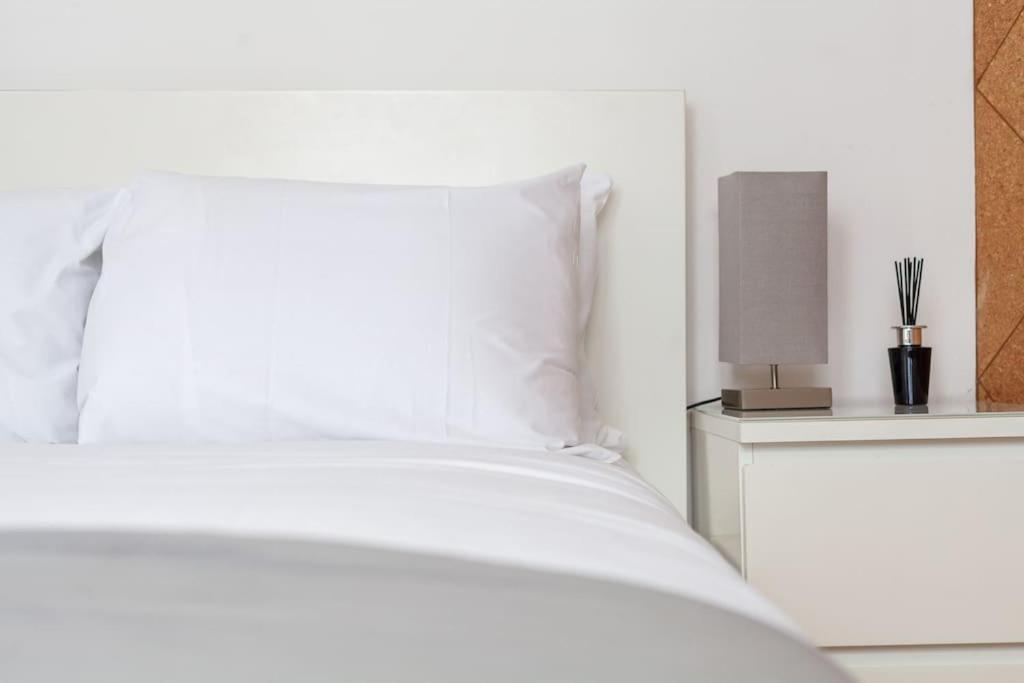 Spacious Retreat 2-Bed In Popular Camden Town London Eksteriør billede
